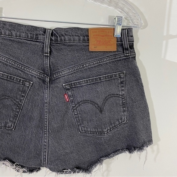 Levi’s Womens 28 Premium 501 Button Fly Denim Jean Shorts Gray Black Mesa Cabo - Picture 7 of 16